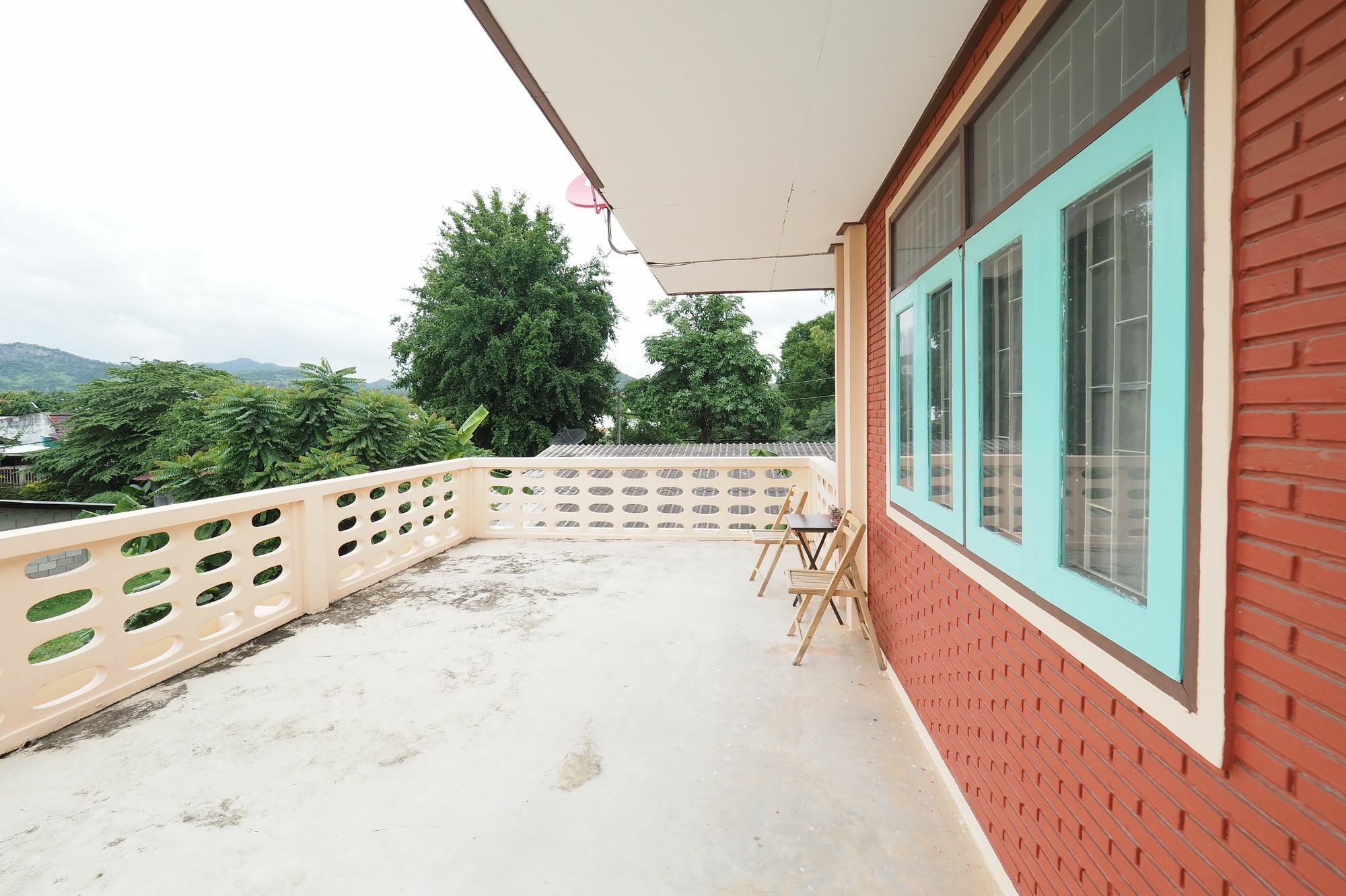 Frosty Homestay Ban Don Rak Buitenkant foto